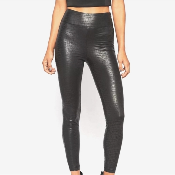 NWT Nicole Miller Black Textured Faux Leather Leggings, Size XL - Picture 1 of 12